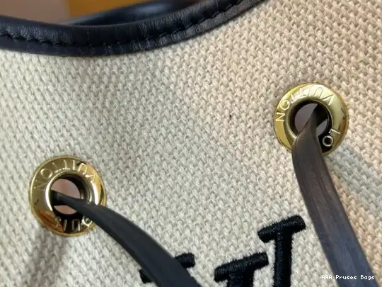 AAA Pruses Bags LOUIS MM NÉONOÉ VUITTON 0517